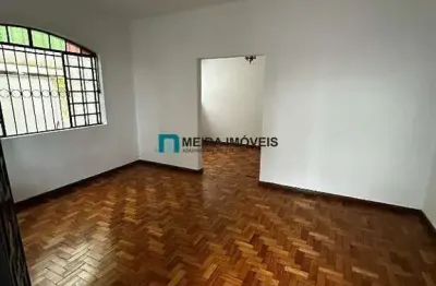 Casa para Aluguel – 3 Quartos, 01 vaga, Colégio Batista - Belo Horizonte/MG