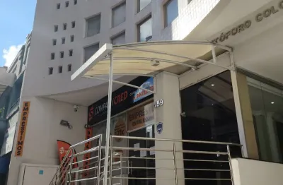 Hernaski administradora de imóveis aluga se excelente sala comercial no centro de curitiba