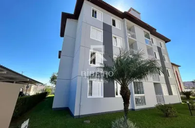 Apartamento com 3 quartos para alugar na Travessa Venezuela, 99, Cidade Jardim, São José dos Pinhais por R$ 2.200