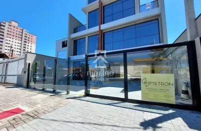 Sala comercial para alugar na Rua Veríssimo Marques, 1279, Centro, São José dos Pinhais por R$ 5.000