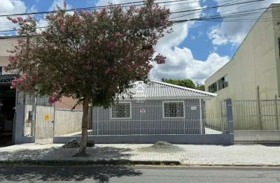 Casa com 2 quartos para alugar na Rua Adir Pedroso, 1469, Iná, São José dos Pinhais por R$ 2.800