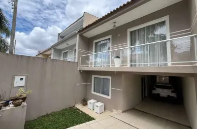 Casa com 3 quartos à venda na rua joão batista manzoque, 60, bom jesus, são josé dos pinhais por r$ 730.000