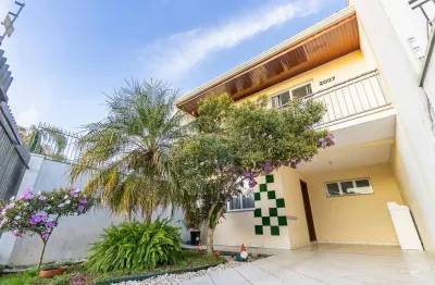 Casa com 3 quartos à venda na rua tenente djalma dutra, 2097, bom jesus, são josé dos pinhais por r$ 599.000