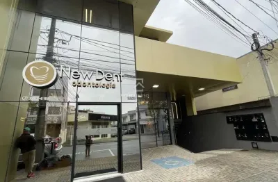 Sala comercial para alugar na rua visconde do rio branco, 1708, centro, são josé dos pinhais por r$ 1.890