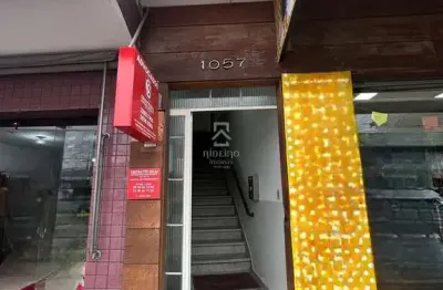 Sala comercial para alugar na rua barão do cerro azul, 1057, centro, são josé dos pinhais por r$ 4.500