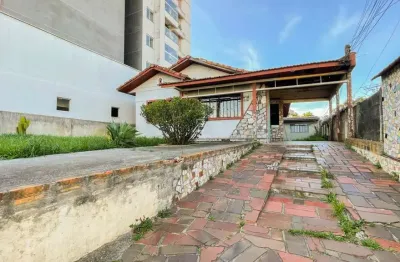 Casa com 3 quartos à venda na rua joão ernesto kilian, 408, centro, são josé dos pinhais por r$ 895.000