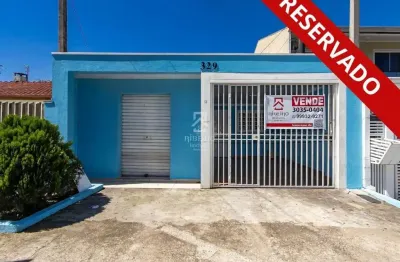 Casa com 2 quartos para alugar na Rua Adir Pedroso, 329, Afonso Pena, São José dos Pinhais por R$ 2.200