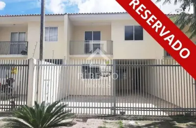 Casa com 3 quartos para alugar na Rua Porto Alegre, 195, Ouro Fino, São José dos Pinhais por R$ 2.300