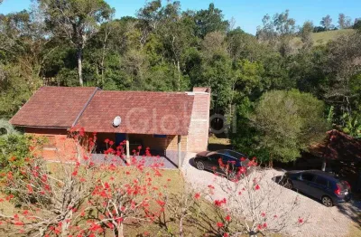 Fazenda à venda na Zona Rural, Araricá 