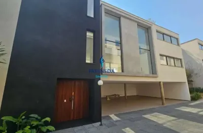 Casa com 4 quartos à venda no Jardim Cordeiro, São Paulo 