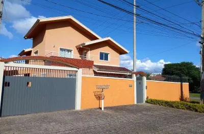 Casa com 4 quartos à venda na Rua Padre João Kominek, 449, Orleans, Curitiba