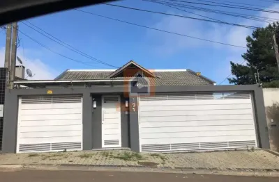 Casa com 4 quartos à venda na Rua Fioravante Foggiato, 191, Jardim Carvalho, Ponta Grossa