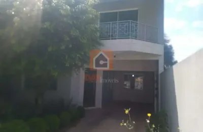 Casa com 4 quartos à venda na Rua José Carlos Rodrigues, 564, Uvaranas, Ponta Grossa