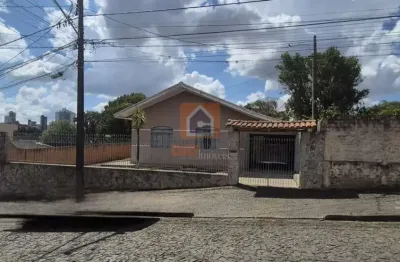 Casa com 3 quartos à venda na Rua Alfredo Pedro Ribas, 394, Uvaranas, Ponta Grossa