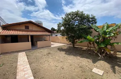 Casa com 5 quartos à venda na Avenida Marginal, 7275, Centro, Itanhaém