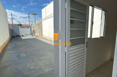 Casa com 1 quarto à venda na rua ângela benedita bertoni gomide, 158, parque jandaia, bauru por r$ 200.000