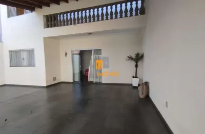 Casa com 3 quartos à venda na Vila Lemos, Bauru 