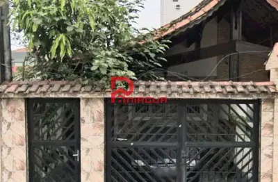 Casa com 3 quartos, guilhermina, praia grande - r$ 720 mil, cod: 7035