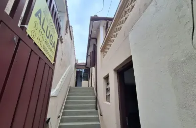 Casa térrea apenas 12 minutos da estação do metrô vila matilde
