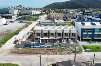 Casa à venda na Rua Juvêncio Ramos, Bela Vista, Matinhos