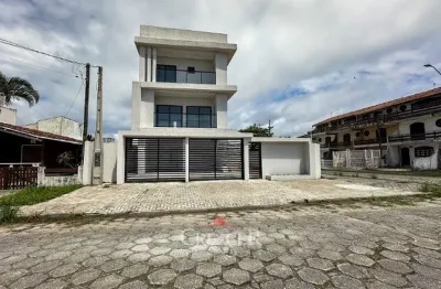 Casa com 3 quartos à venda na Avenida Mandaguari, 847, Riviera, Matinhos
