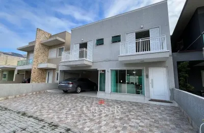 Casa com 4 quartos à venda na Avenida Paranaguá, 11534, Costa Azul, Matinhos