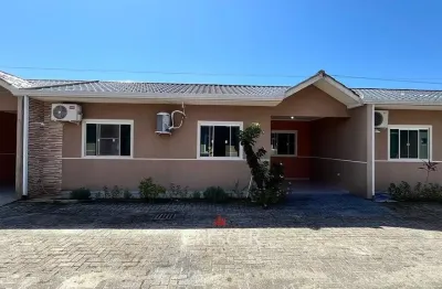 Casa com 2 quartos à venda na Rua Argentina, Solymar, Matinhos