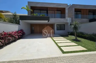Imponente casa triplex de 5 quartos na barra da tijuca - rio mar: 4 suítes, 2 salas, 7 banheiros, 2 vagas, 460m²área!
