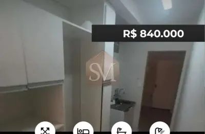 OPORTUNIDADE: Apartamento 1 quarto suíte em Ipanema com 32 m², reformado e vista livre!