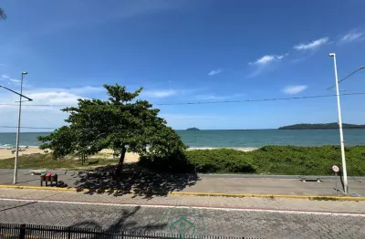 Casa com 4 quartos à venda no Centro, Balneário Piçarras  por R$ 5.500.000