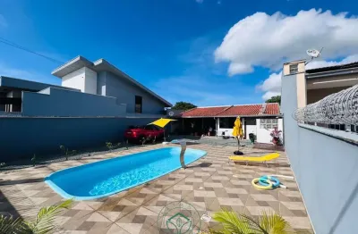 Casa com 2 quartos à venda no itacolomi, balneário piçarras , 90 m2 por r$ 689.000