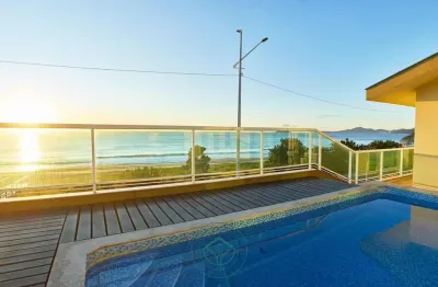 Casa com 4 quartos à venda no itacolomi, balneário piçarras  por r$ 3.800.000