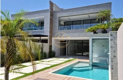 Casa contemporânea triplex com 4 suítes, 360 m² e piscina na barra da tijuca-rj! aproveite!