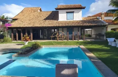 Casa de luxo em são bento, cabo frio-rj: 9 suítes, 800 m², 4 vagas, piscina, jacuzzi com vista para o canal.