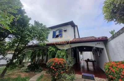 Imperdível! casa em condomínio de luxo em jacarepaguá-rj com 4 quartos, 1 suite, 2 salas e piscina!