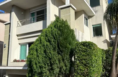 Casa de condomínio com 3 quartos à venda, 210 m² em portão - curitiba