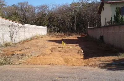 Terreno à venda na Rua Miguel Antônio Salomão, 40, Tradição, Lagoa Santa