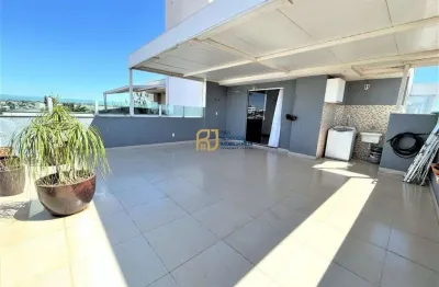 Cobertura à venda- 3 quartos sendo 1 suíte - 2 vagas paralelas - bairro planalto