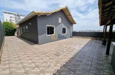 Casa à venda - 3 quartos 1 com suíte - 4 vagas - espaço gourmet - heliópolis bh