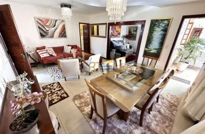 Casa padrão à venda - 4 quartos 2 suítes - 2 vagas- piscina - sauna - itapoã bh
