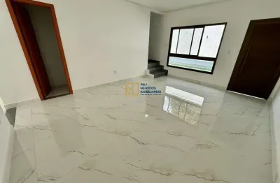 Casa em condomínio à venda - 190m² - 3 quartos sendo 2 suítes - 2 vagas - trevo
