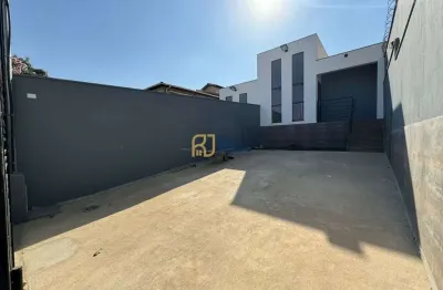 Casa geminada linear em lote de 210m² à venda - 3 quartos sendo 1 suíte - canaã