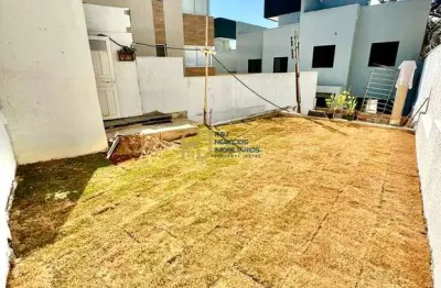 Casa geminada com terraço à venda - 3 quartos sendo 1 suíte - 1 vaga - planalto