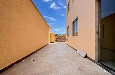 Área privativa à venda - 3 quartos 1 com suíte - 2 vagas - elevador - guarani bh