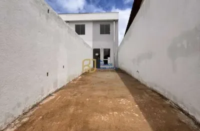 Casa geminada à venda- 2 quartos - 2 banheiros - 1 vaga- jardim dos comerciários