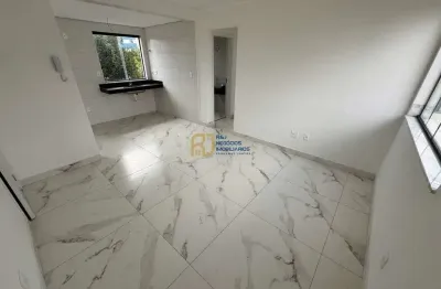 Apartamento à Venda - 2 Quartos 1 com Suíte - 1 Vaga - Elevador - Rio Branco BH