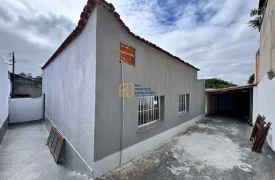 Casa com Barracão à Venda - 3 Quartos 1 Suíte - 4 Vagas - 2 Salas - Mantiqueira