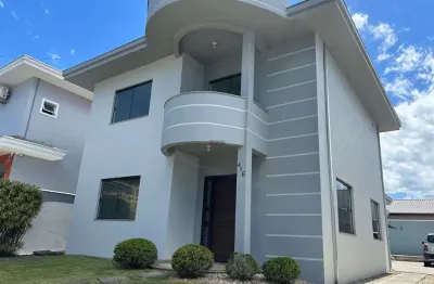 Casa averbada  à venda no bairro costa e silva, joinville - sc - próximo da havan e compre forte atacadista.  terreno com 369,00m2   casa averbada com