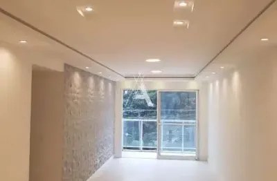 Ótimo apartamento com varanda e suíteno, no alto.  próximo à faculdade unifeso.