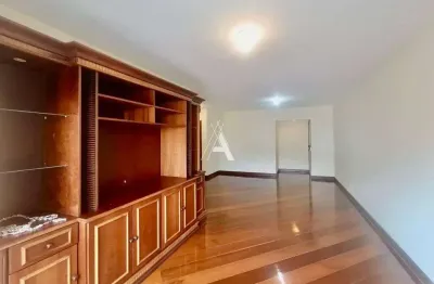 Apartamento 3 quartos(1 suíte) + dependência completa.varanda e 2 vagas cobertas
